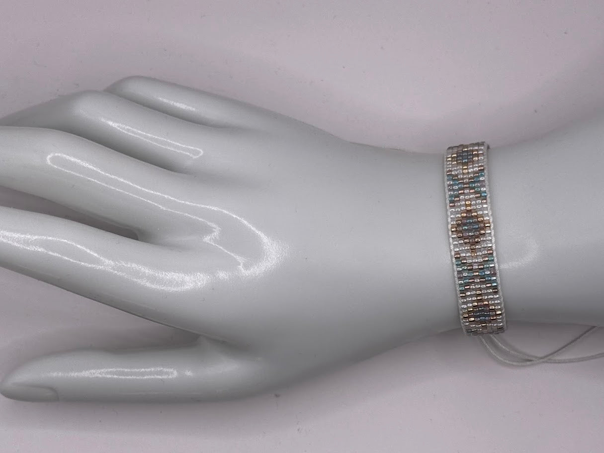 Armband gewebt mit Musterung