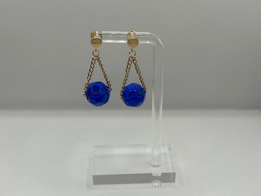 Ohrringe blaue Perle