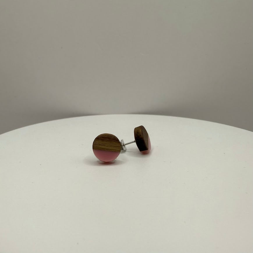 Ohrstecker aus Holz & Kunstharz – Schmuck aus Edelstahl
