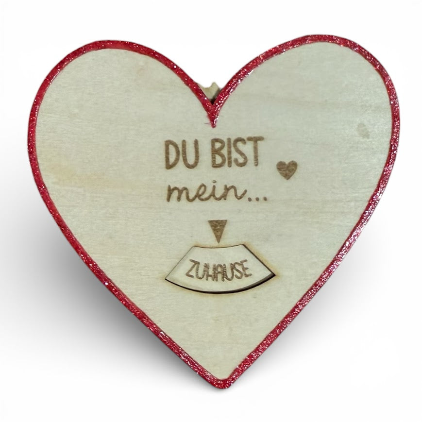 Holz-Drehschreibe in Herzform: „Du bist mein…“